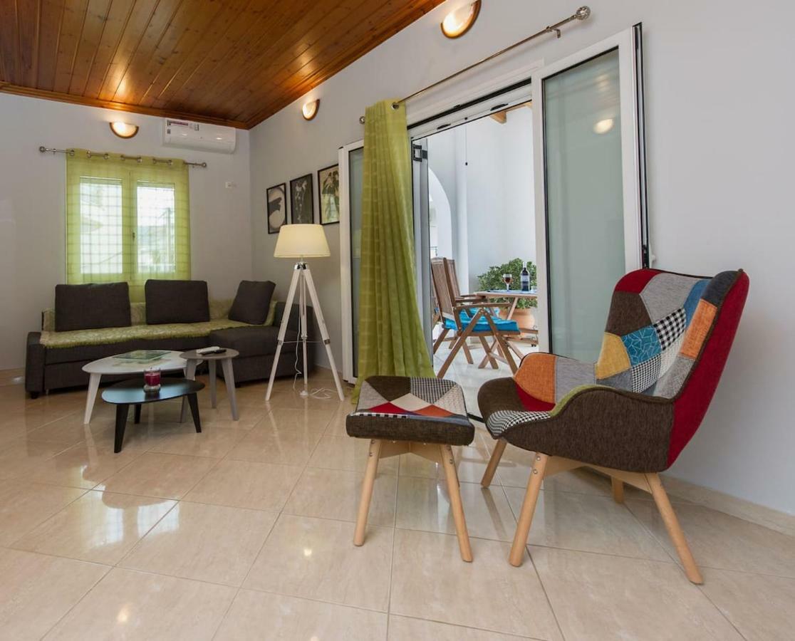 Thano'S Stylish Flat Just 150M To The Beach Farai Экстерьер фото